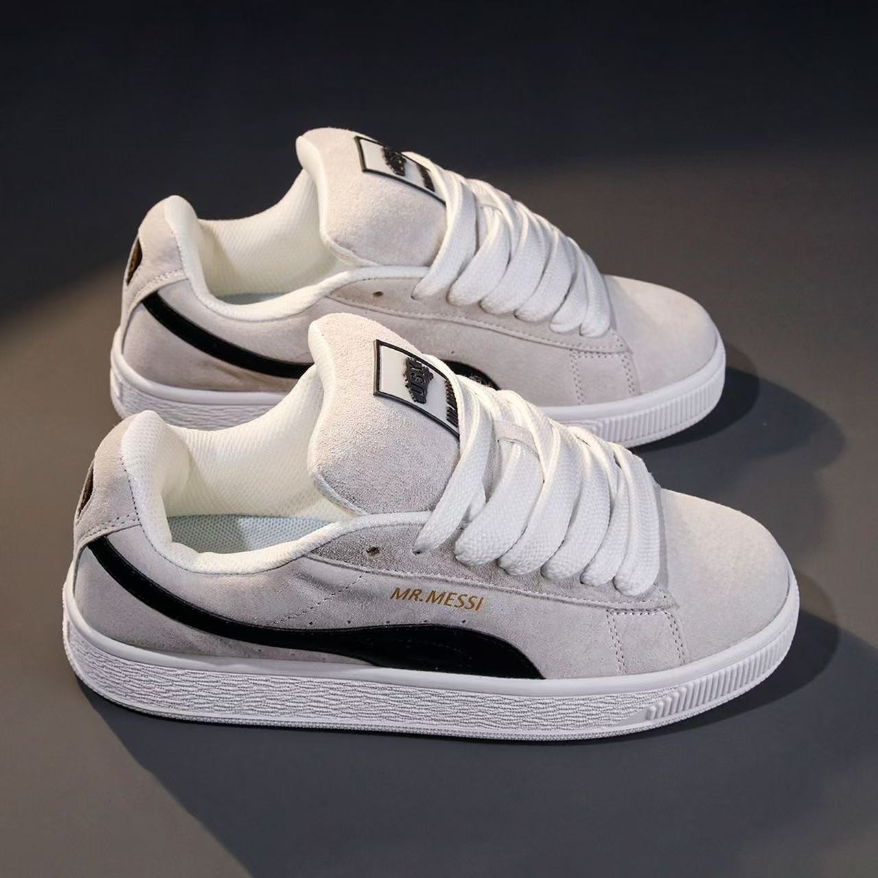Nuove Sneakers da Donna 2025,  - Vans Shoes Old Skool recensione e prezzo